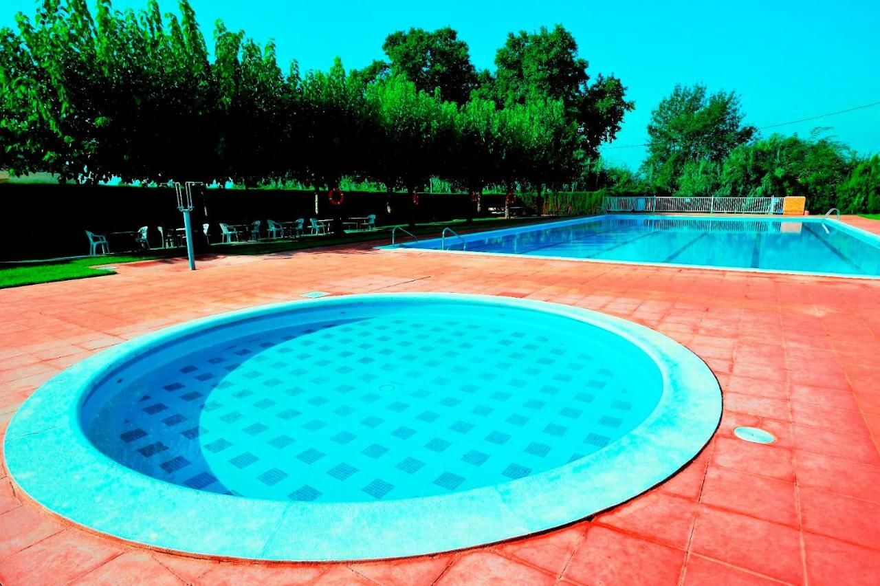 Masia Casa Roja Banyeres del Penedes Exterior photo